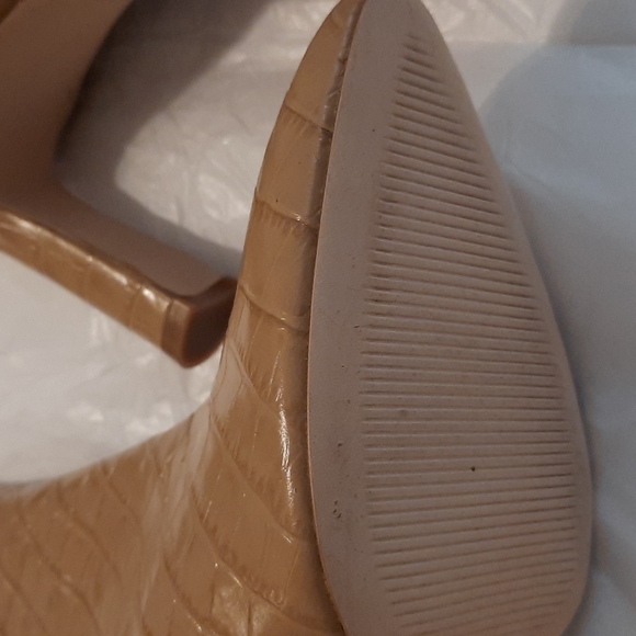 Blonde or light tan Antonio Melani boots size 10M crocodile leather - Picture 8 of 10